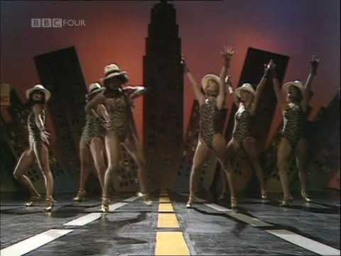 Top Of The Pops - 1978.07.20 - Marshall Hain - Dancing In The City (Legs & Co)