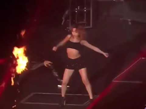 Minzy fire dance yg family Singapore #minzy