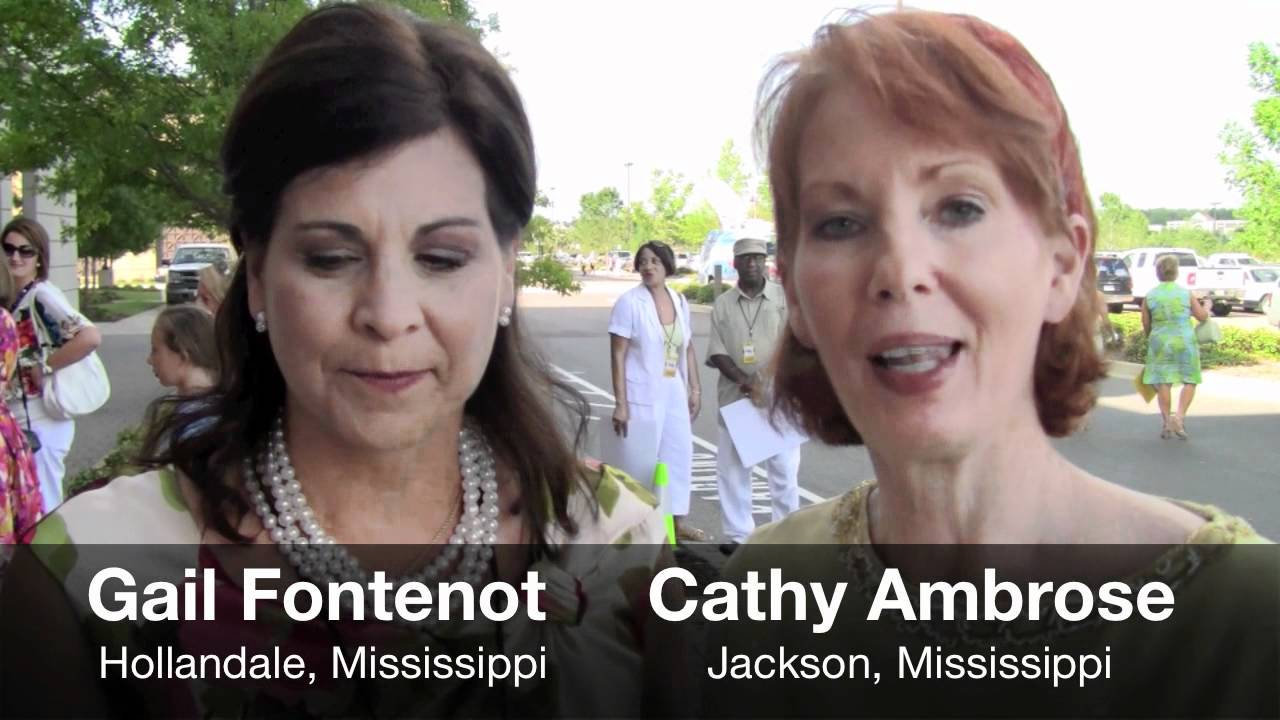 The Help | Author and Director of Bring Movie's Premiere to Their Native Mississippi