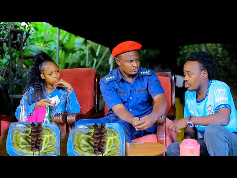 😳REGIS MURI RESTORA ARIYE IBIRYO BYA FANDE ARABIMARA AMUKOMBA NINOCYI : REGIS SKITS FT MANASE,MIA