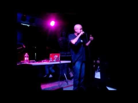 el perro flako en vivo df 2.