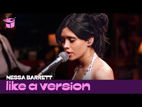 Nessa Barrett covers Dolly Parton's 'Jolene' for Like A Version