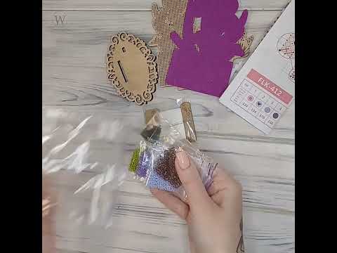 FLK-412 Набор для вышивания бисером по дереву фигурки с цветами Ирисы в вазоне - фото 1 - id-p2728534969