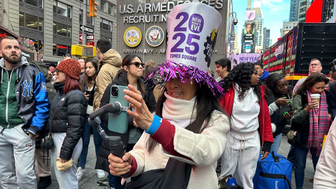 Final preparations underway ahead of Times Square NYE celebration