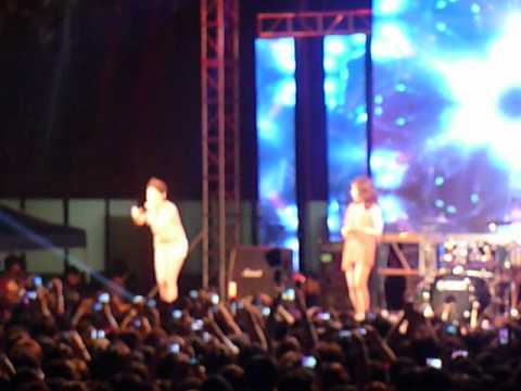 120516 - Davichi - "8282" @ Konkuk Uni Festival