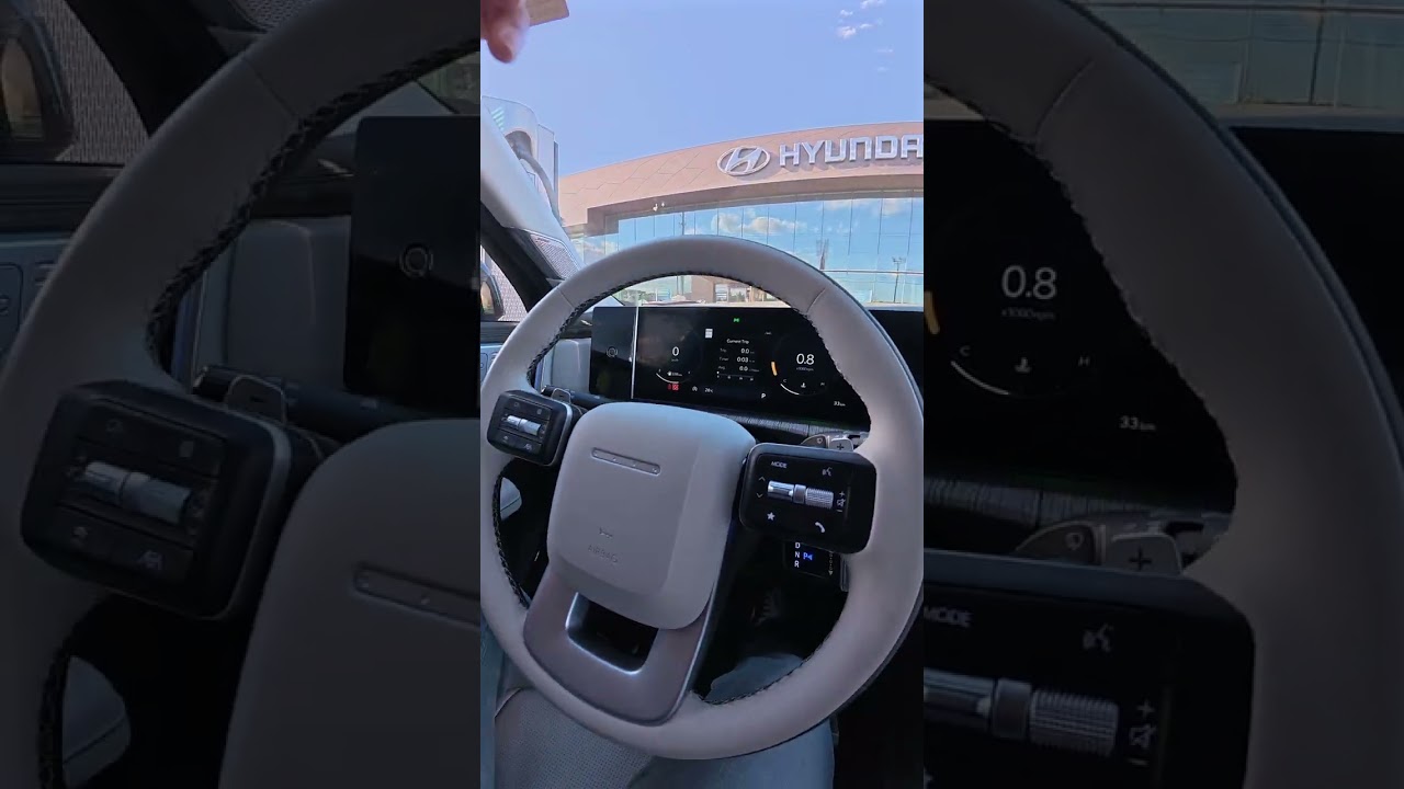 Is the 2025 Hyundai SantaFe the MOST Surprising Car of the Year?