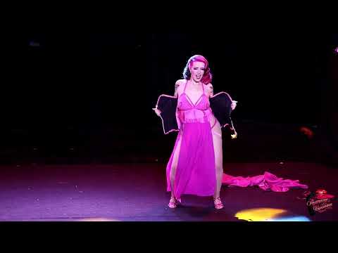 Australian Burlesque Festival 2022 - Rosie Bones - Pink