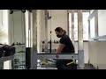上腕三頭筋を鍛えるトレーニング!より意識しやすくなると思います。