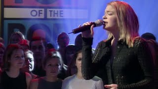 LeAnn Rimes - How Do I Live (live vocal) - Top Of The Pops - Christmas 1998