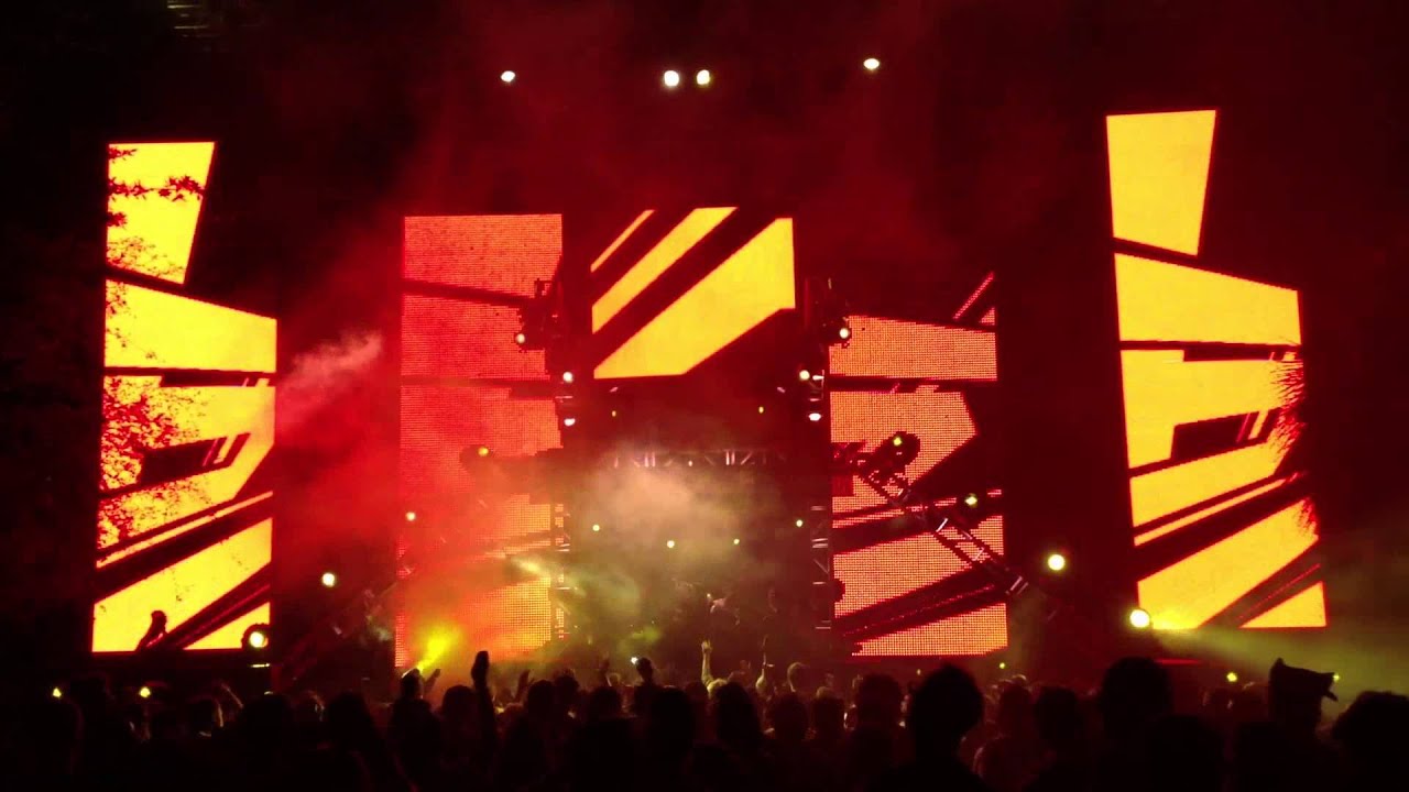 * Maceo Plex @ Ultra Festival Miami Weekend 1 2013-03-17