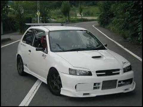 Wigan Pier 49 - Holdin Me Kissin Me