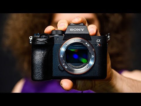 OFFICIAL Sony a7R IV Hands On PREVIEW!!! Was THIS even NEEDED?