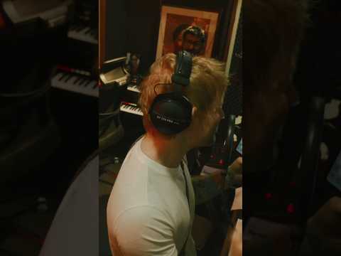 Thank you @Official_ArijitSingh for your time, grace and talent. Sapphire feat. Arijit out now x