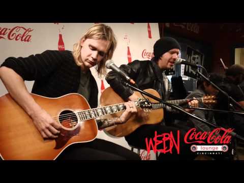 Cavo "Champagne" Live in the Coca Cola Lounge