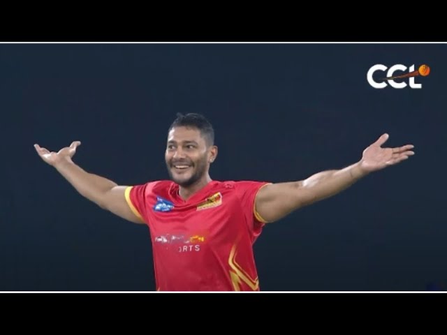 Unstoppable Prince: Wicket-Picking Spree vs Kerala Strikers | Highlights | CCL 2024
