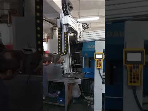 Enjeksiyon Ürün Alma Sistemi - UNL Robotic