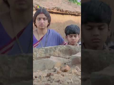 ఆడోల్లతో తన్నులు తిన్నావ్.. నువ్వేం రౌడివిరా ! #vikramarkudu | #raviteja | #shorts | #sribalajivideo