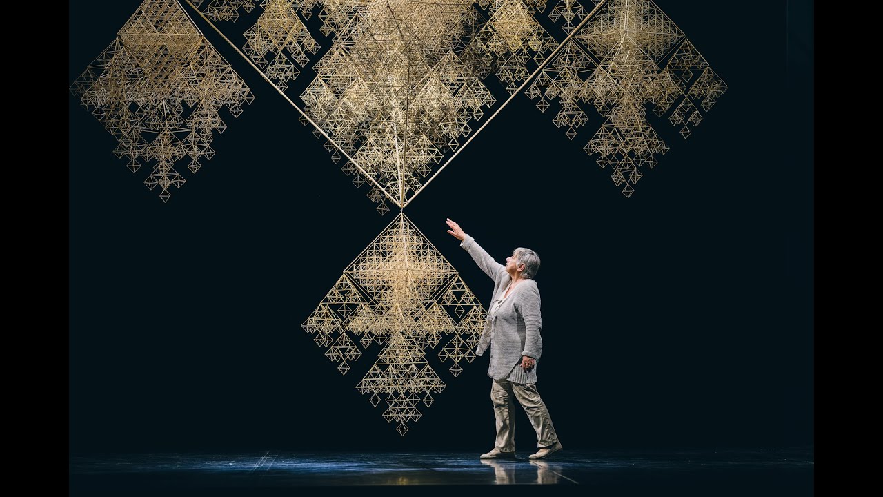 Līdz 25. augustam Siguldā skatāms milzu puzuris