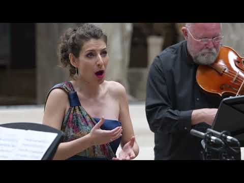 Radoslava Vorgic sings "Tortorella abbndonata" (D.N. Sarro)