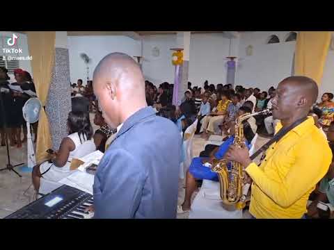 Wi se li ki tout fòs mwen... Chorale NAJEB/ Maes Solivedet ETIENNE