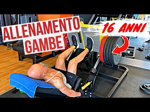 ALLENAMENTO GAMBE | BODYBUILDER 16 ANNI