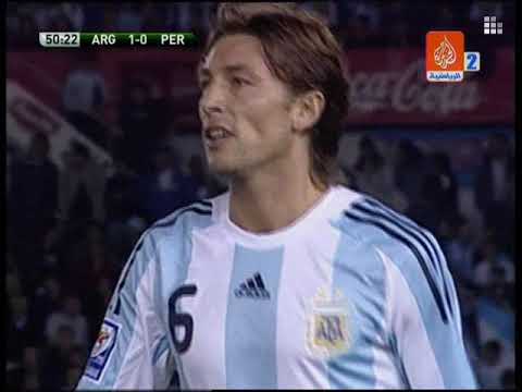 argentina vs peru 2009 المقابلة النارية التي تأهلت فيها الأرجنتين بشق الأنفس