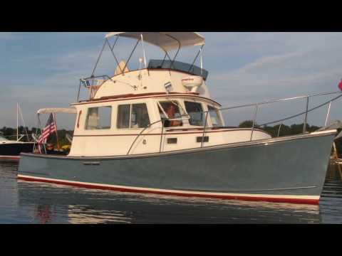 Duffy 31 "Kalinah" Sold by Linda Warren East Coast Yacht Sales