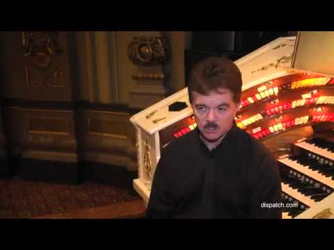 Films shine with organist, 1928 organ