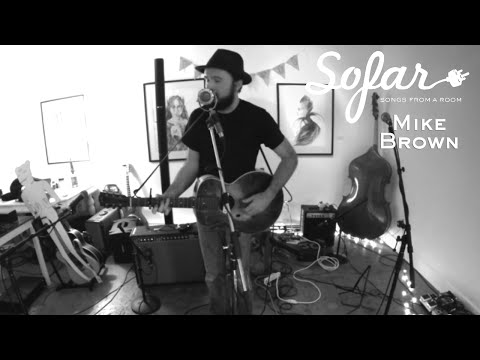 Mike Brown - There's A Moon | Sofar Rochester