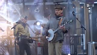 A Hard Life Makes A Good Song+AllThat I Can Take*Infamous Stringduster-B ChordRound Hill, VA 4-16-21