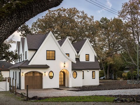 1307 Transit Road | Oak Bay, BC - The Agency