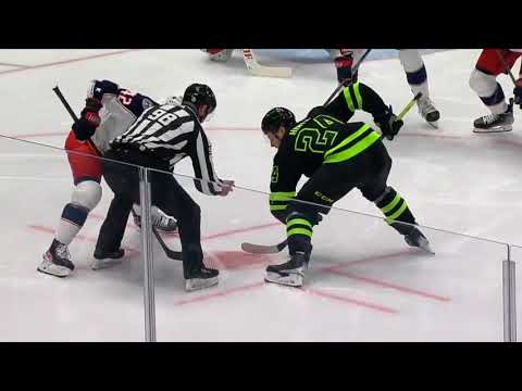 Robertson cleans up the rebound and we lead early again!