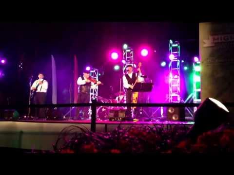 A great day for the Irish (live play)