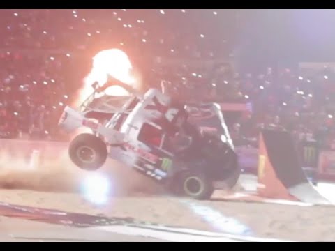 Trophy Truck Crashes During Attempted Barrel Roll Stunt - autoevolution