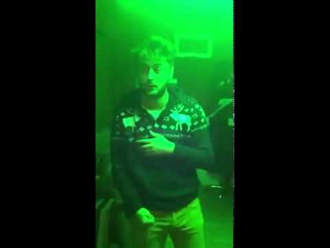 rap söylerken ( Şehinşah )