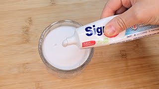 Putting toothpaste in baking soda: Nobody believes it, but it really works (99%)