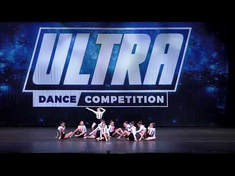 Creative Dance Studio: Clown w/ Avery Lacoste