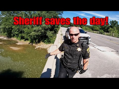 Police shows up right on time to save the day when magnet got stuck while magnet fishing