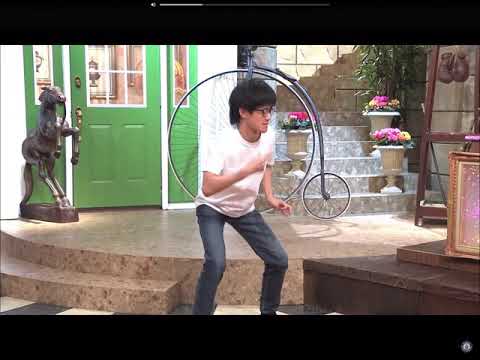 Most finger snaps in a minute (WATCH TILL THE END VERY FUNNY)