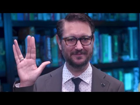 Shil Weaton Doesn't Know Orion Women Were NOT The Slaves , Star Trek Discovery vs Enterprise Mistake