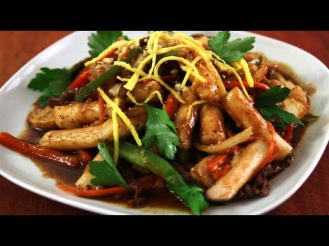 韓國宮廷炒年糕 (Gungjung-teokbokki: 궁중떡볶이) (Korean Royal Court Stir Fried Rice Cakes (Gungjung-tteokbokki: 궁중떡볶이))
