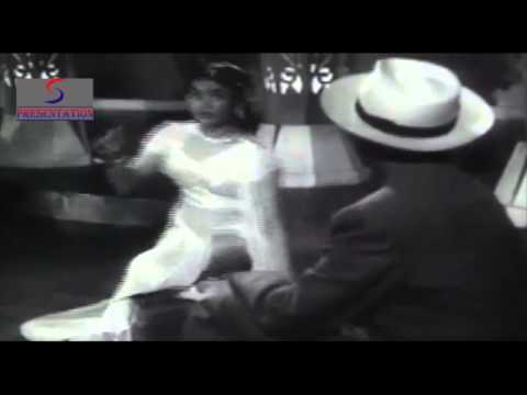 download lagu mp3 mp4 Nakhrewali, download lagu Nakhrewali gratis, unduh video klip Nakhrewali