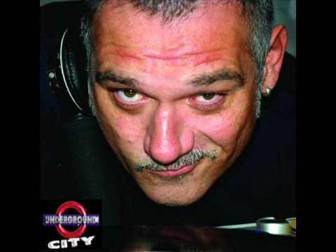 Dj RALF  - Live @ Underground City Popoli (PE) - 13-04-1996