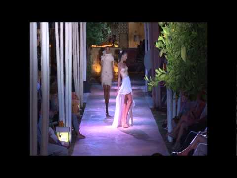 Desfile José Miró " 10 Años"  y Chimo García.wmv