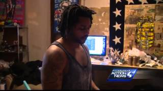 Former Steelers RB shares love of art with others