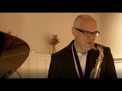 Olivia Trummer und Peter Materna: "Smile" (Charlie Chaplin)