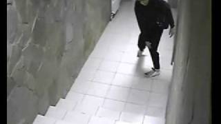 Dude on heavy acid trip