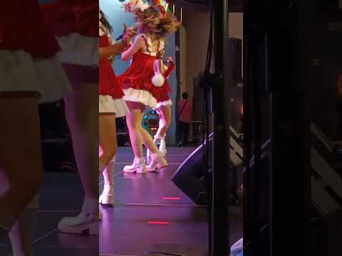 น้องไอซ์ วงสยามดรีม  Ice : Siam Dream  fancam focus 5   25dec2022  DONKI MALL Thonglor