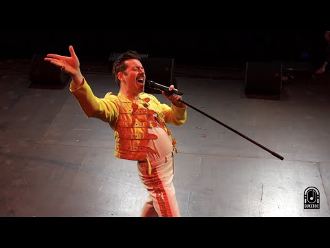 A TRIBUTE TO QUEEN - MAJESTY UK