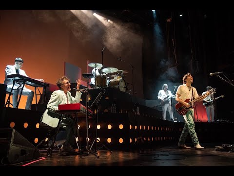 Conociendo Rusia y Fito Paez (En Vivo Gran Rex)
